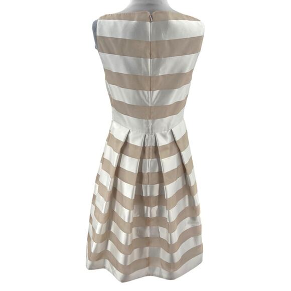 NWT LELA ROSE Organza Striped Boat Neck Full Skirt
Dress Pockets Size 2 - Picture 2 of 6